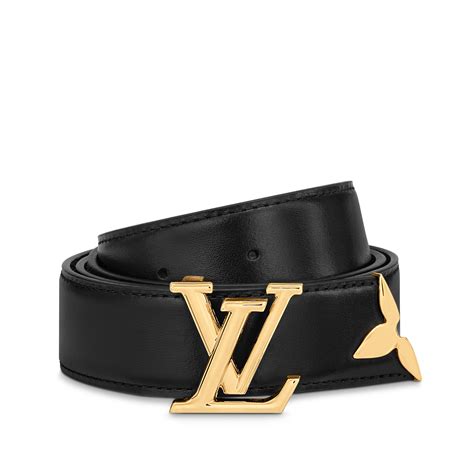 Products by Louis Vuitton: Pretty LV 30mm Reversible Belt.